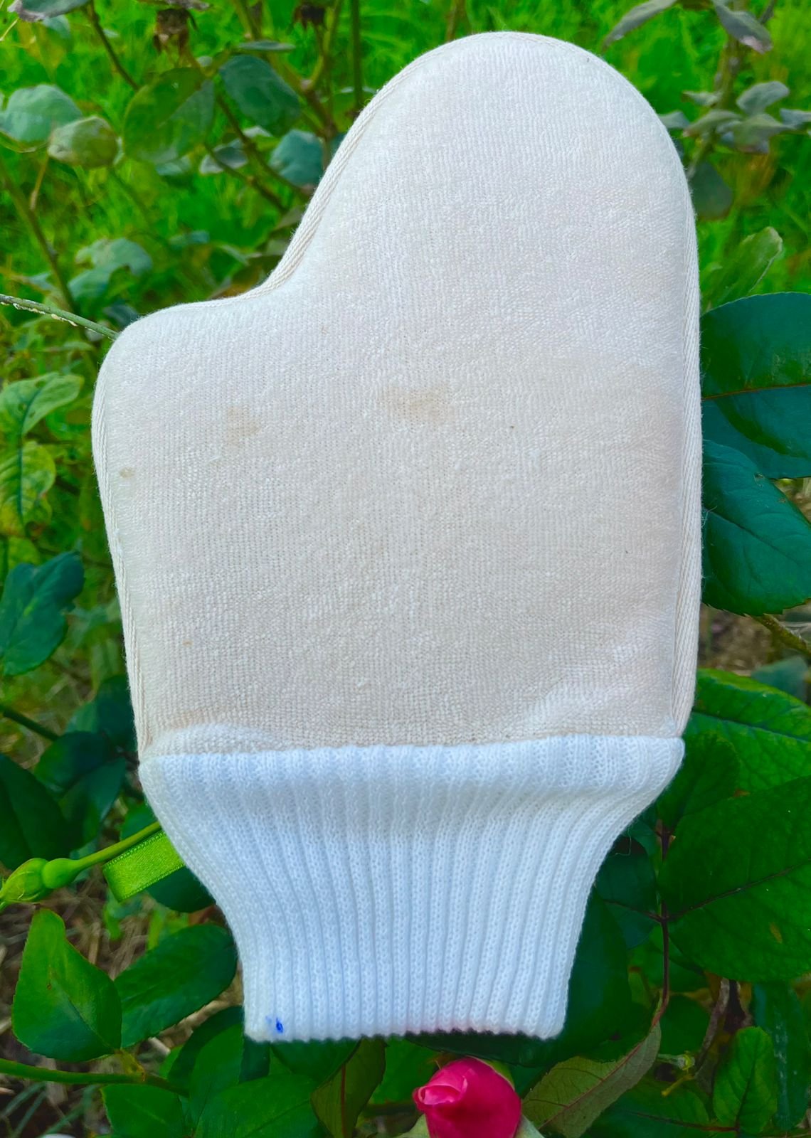 Loofah Bath Mitt close-up texture showing natural loofah structure